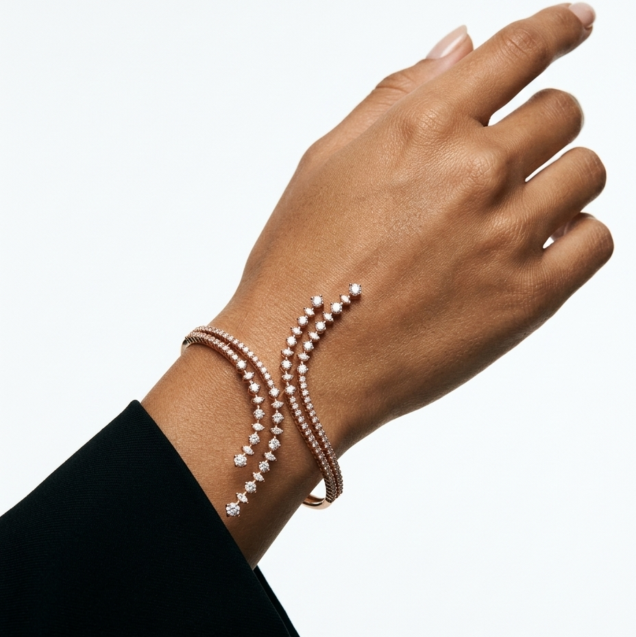 LUMINA FANCY EDGE BANGLE