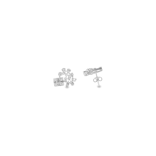 LUMINOUS FANCY DIAMOND EARRING