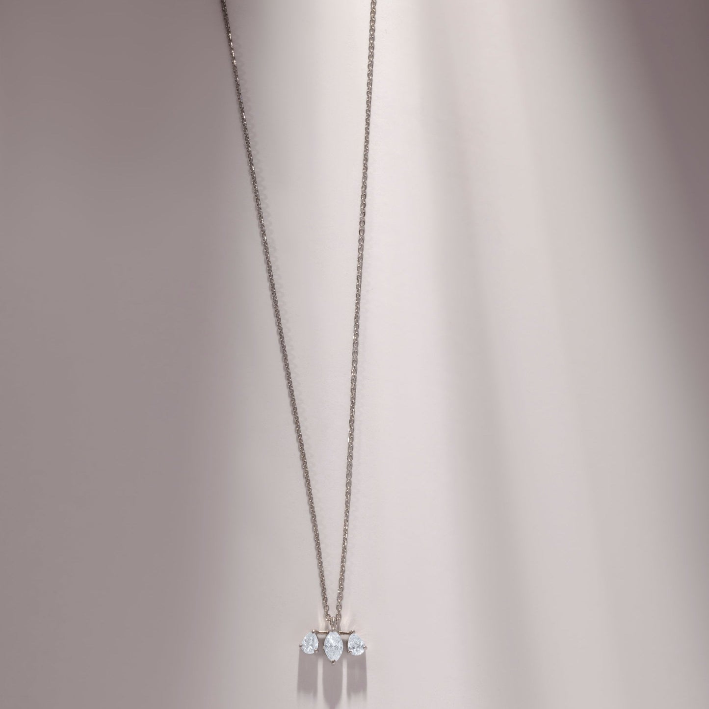 SHIMMERING SOLITAIRE AURORA NECKLACE