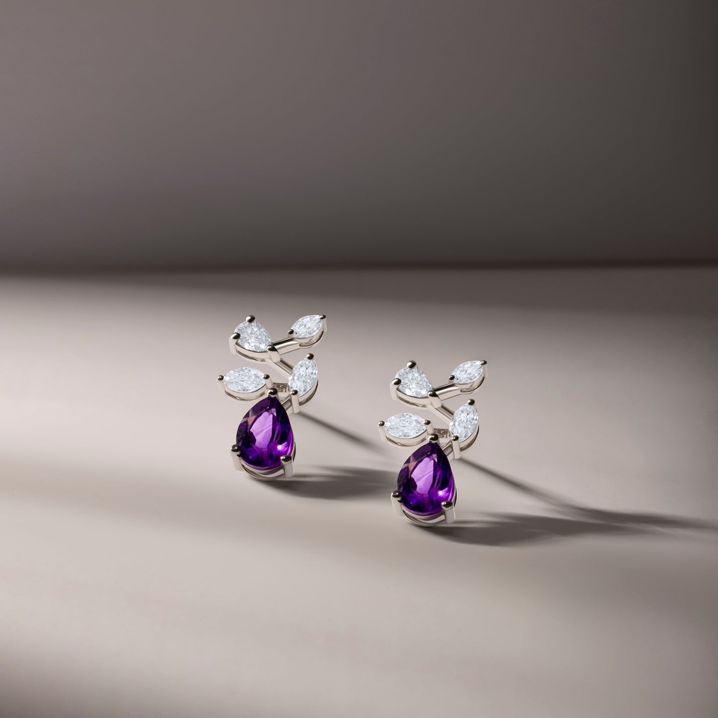 TWINKLING AMETHYST LUMINE EARRINGS