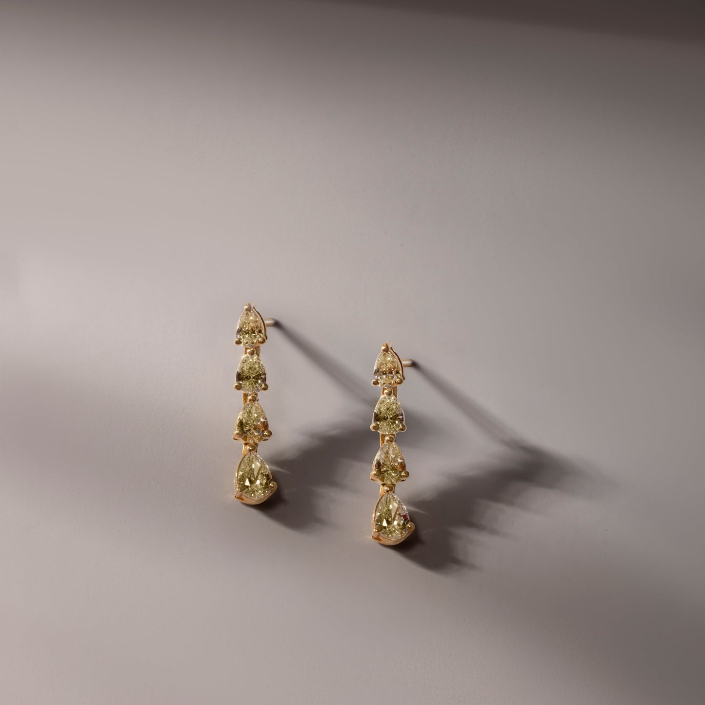 SHIMMERING SOLARA EARRINGS