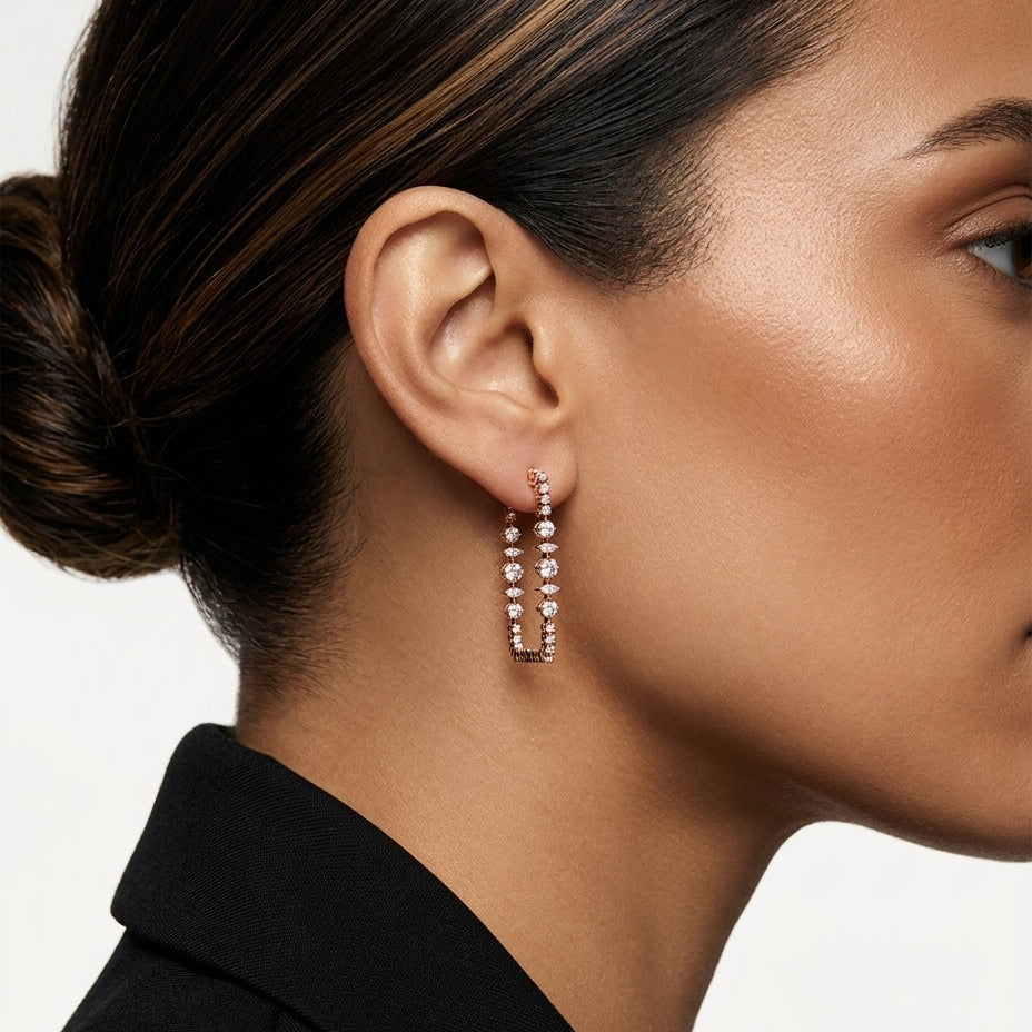 OVAL EDGE EARRING