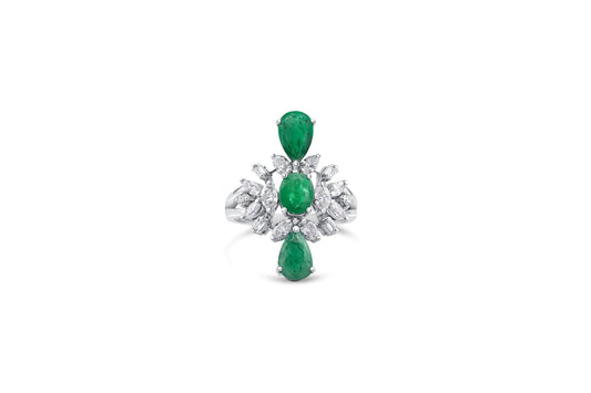 MYRA EMERALD RING