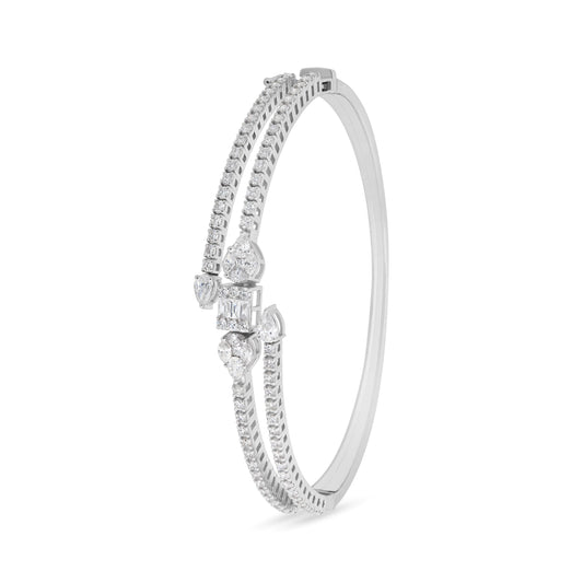 BAGUETTE VERTICE FLEXI WHITE GOLD BANGLE