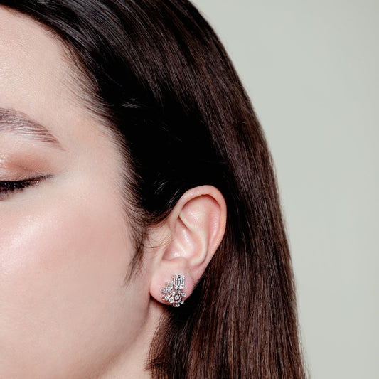 LUMINOUS FANCY DIAMOND EARRING