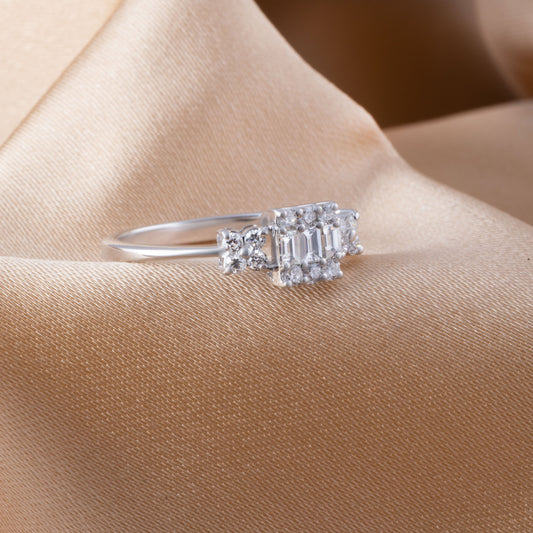 BAGUETTE FLOWER RING