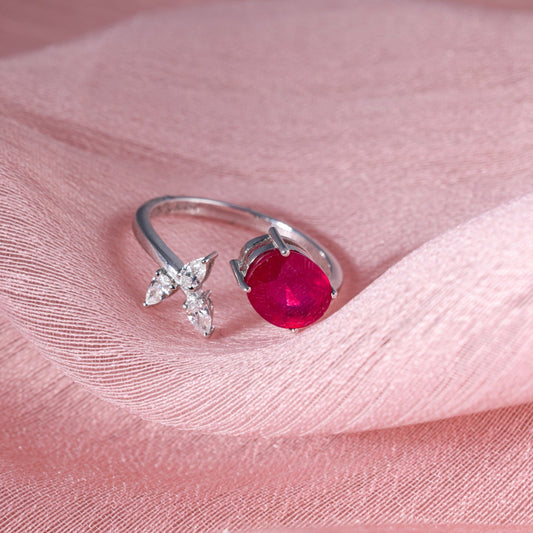RUBY PEAR FANCYRING