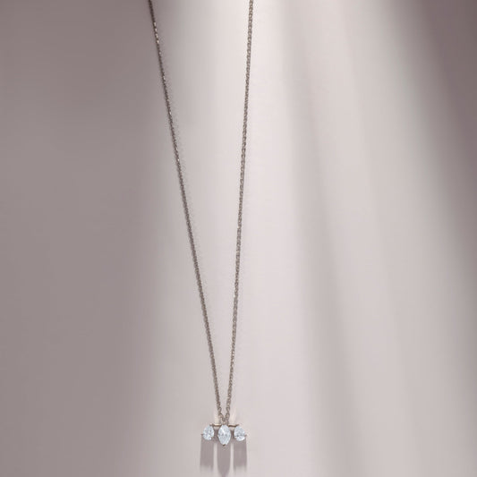 SHIMMERING SOLITAIRE AURORA NECKLACE