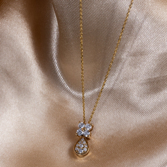 FANCY FLOWER AURORA NECKLACE