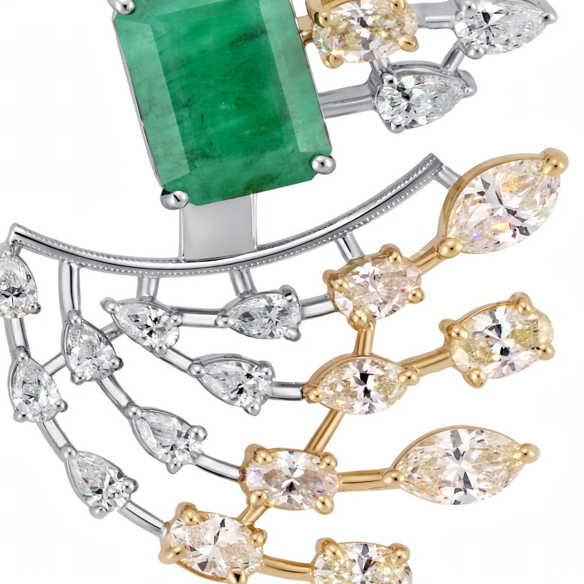 CALYSSOR EMERALD EARRING