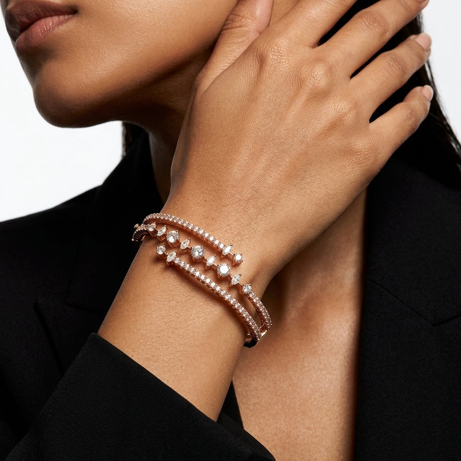 CROWN EDGE BANGLE