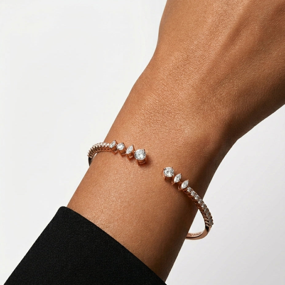LUMINA EDGE BANGLE