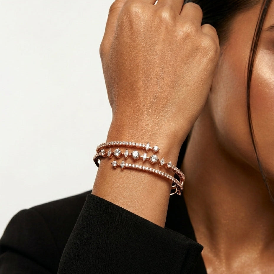 CROWN EDGE BANGLE