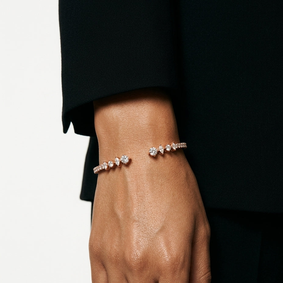 LUMINA EDGE BANGLE